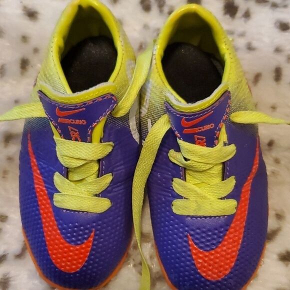 Nike Mercurio Kids Soccer Cleats - Picture 1 of 6